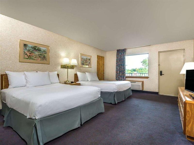 Days Inn By Wyndham Vineland Extérieur photo