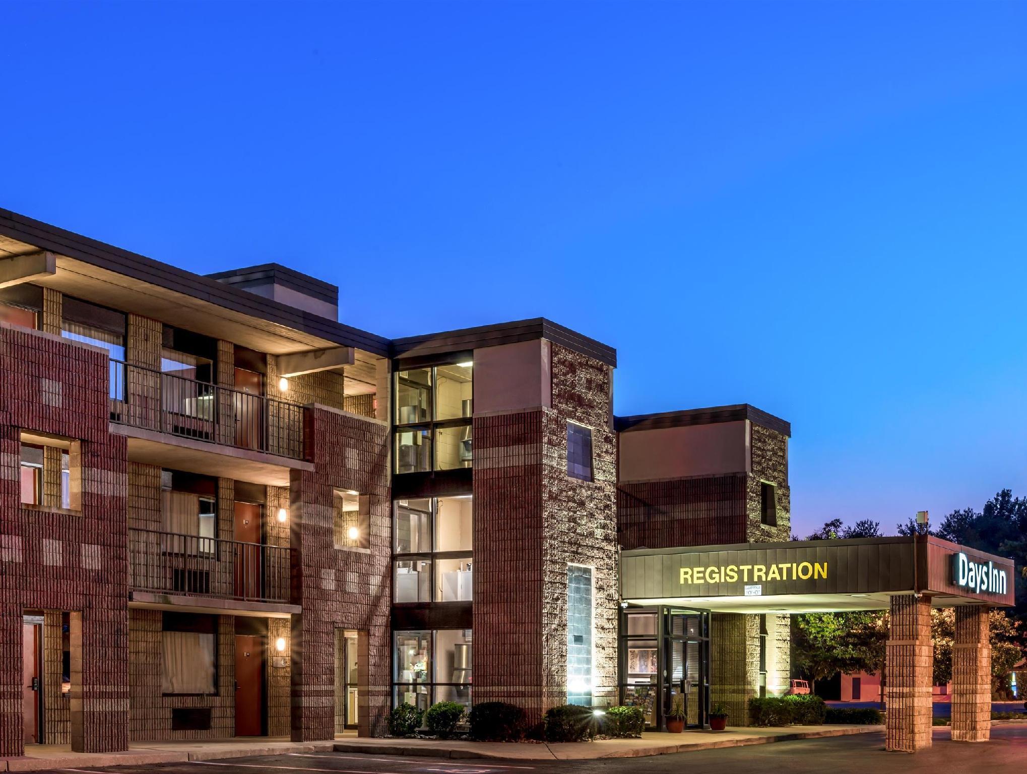Days Inn By Wyndham Vineland Extérieur photo