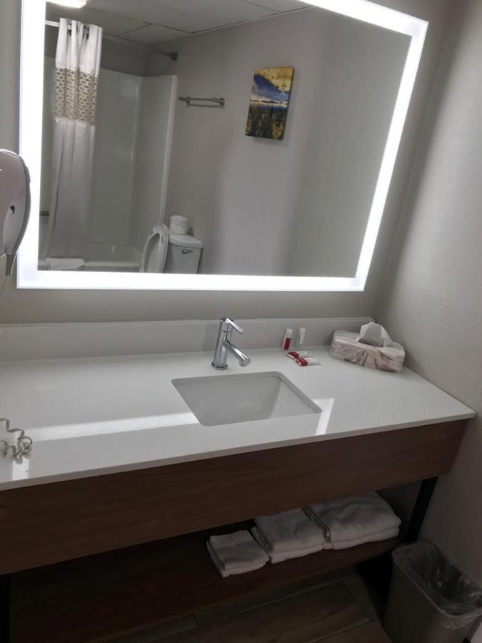Days Inn By Wyndham Vineland Extérieur photo