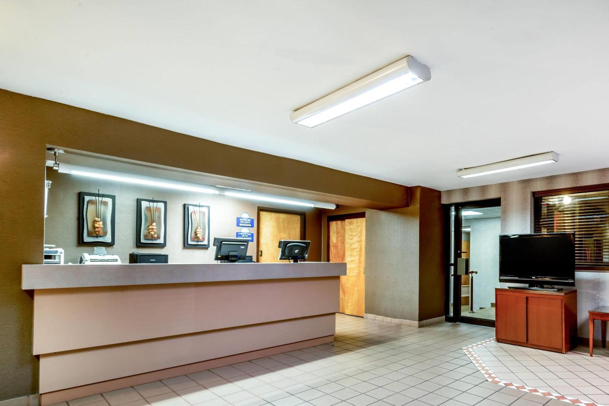 Days Inn By Wyndham Vineland Extérieur photo